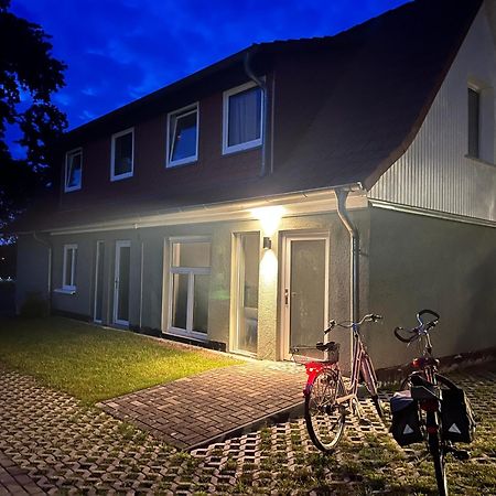 Villa Wiesenau Prerow Esterno foto